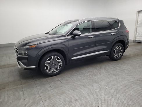 Used 2022 Hyundai Santa Fe Limited AWD/4WD image 2