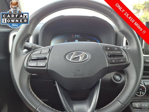 Used 2026 Hyundai Venue SEL FWD image 23