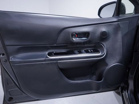 Used 2016 Toyota Prius C Four image 16