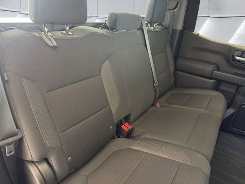 Used 2021 Chevrolet Silverado 1500 LT w/ Z71 Off-Road Package image 16