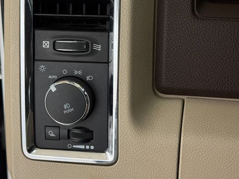 Used 2018 RAM 2500 Laramie image 72