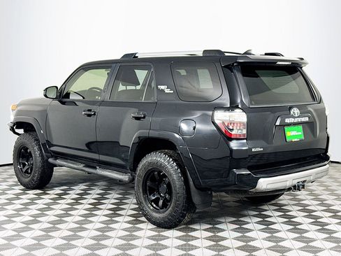 Used 2018 Toyota 4Runner TRD Off-Road image 6