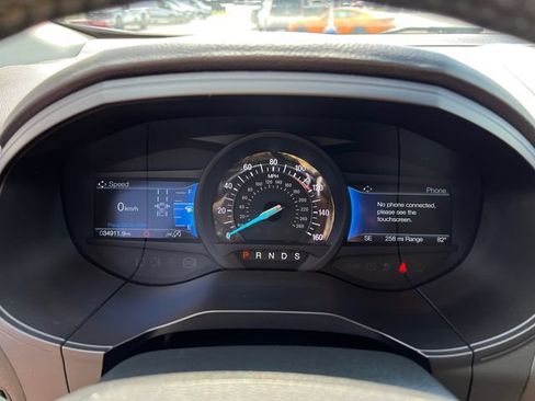 Used 2024 Ford Edge SEL AWD/4WD image 12