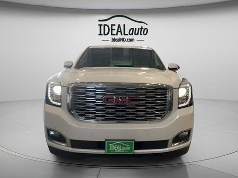 Used 2019 GMC Yukon Denali w/ Open Road Package AWD/4WD image 8