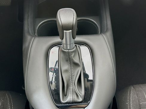 Used 2025 Honda HR-V LX image 23
