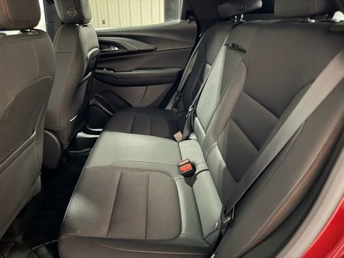 Used 2023 Chevrolet TrailBlazer RS w/ Sun and Liftgate Package image 18