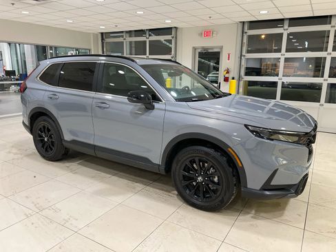 Certified 2023 Honda CR-V Sport image 1