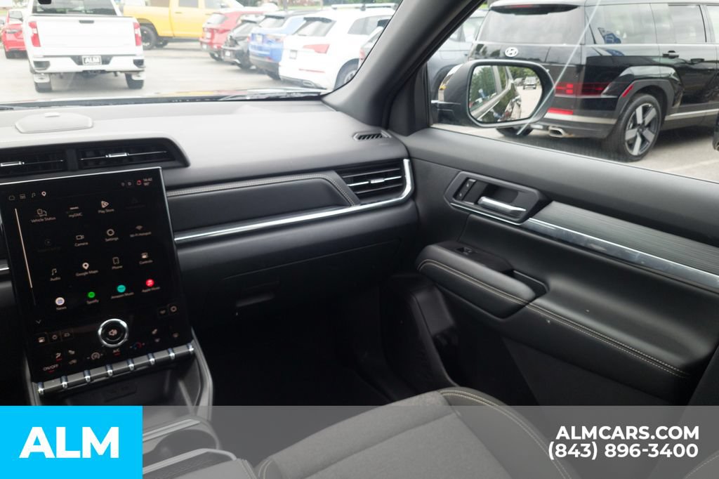 Used 2026 GMC Terrain Elevation FWD image 18