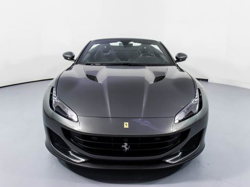 Certified 2019 Ferrari Portofino image 15