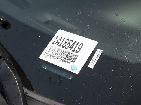 Used 2023 Chevrolet Malibu LT FWD image 42