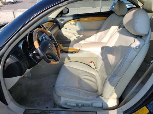 Used 2002 Lexus SC 430 Convertible RWD image 7