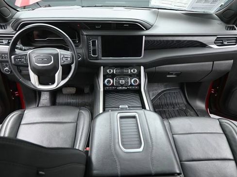Used 2023 GMC Yukon Denali image 25