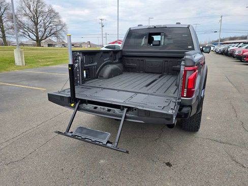 Used 2025 Ford F150 Raptor image 11