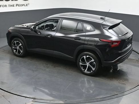 New 2026 Chevrolet Trax RS w/ Sunroof Package FWD image 20