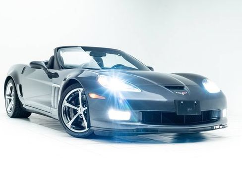 Used 2013 Chevrolet Corvette Grand Sport w/ 3LT Preferred Equipment Group RWD image 5