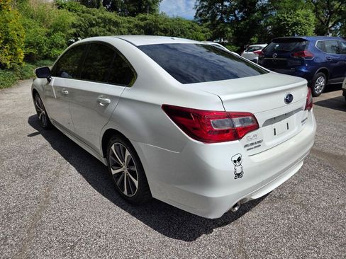 Used 2015 Subaru Legacy 2.5i Limited AWD/4WD image 8