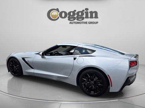 Used 2015 Chevrolet Corvette Stingray Coupe w/ 2LT Preferred Equipment Group RWD image 3