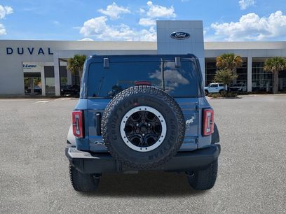 New 2025 Ford Bronco Badlands w/ Sasquatch Package