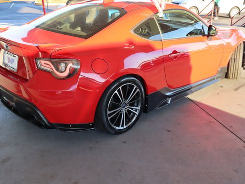 Used 2015 Subaru BRZ Limited image 5