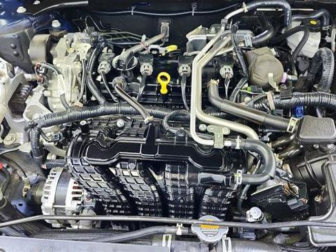 Certified 2025 Nissan Altima 2.5 SR FWD image 35