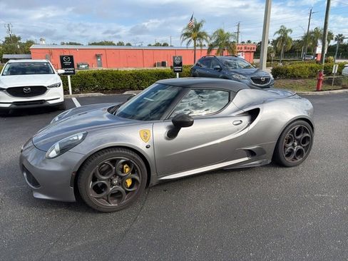 Used 2015 Alfa Romeo 4C Base w/ Leather Interior Group image 15