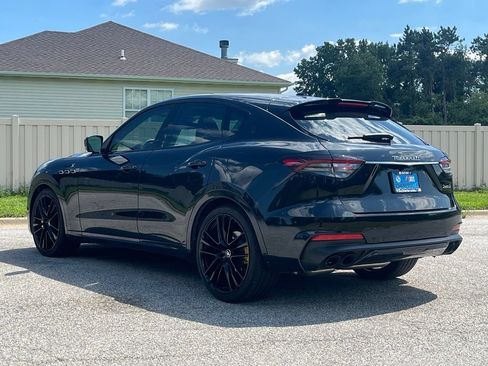 Used 2022 Maserati Levante Modena S AWD/4WD image 5
