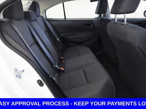 Used 2025 Toyota Corolla LE w/ LE Premium Package FWD image 14