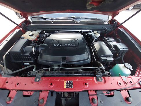 Used 2016 Chevrolet Colorado Z71 AWD/4WD image 32