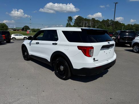 Used 2023 Ford Explorer 4WD Police Interceptor image 3
