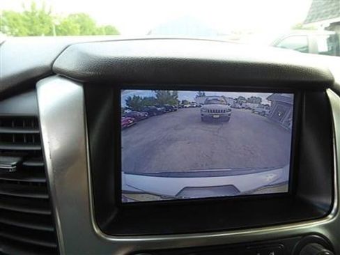 Used 2015 Chevrolet Suburban LTZ AWD/4WD image 15