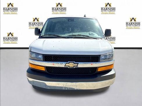Used 2024 Chevrolet Express 3500 LT w/ LT Preferred Equipment Group RWD image 10