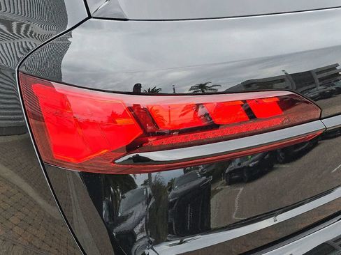 Certified 2026 Audi Q7 3.0T Prestige w/ Prestige Package AWD/4WD image 35