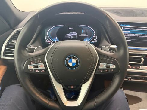 Used 2022 BMW X5 xDrive45e image 8