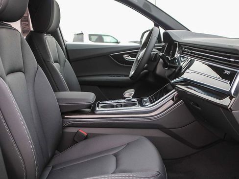 New 2025 Audi Q7 3.0T Premium Plus image 17