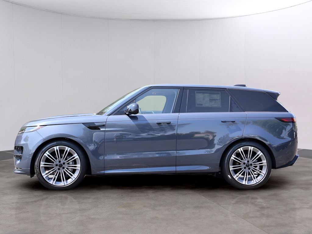 New 2026 Land Rover Range Rover Sport Dynamic SE AWD/4WD image 4