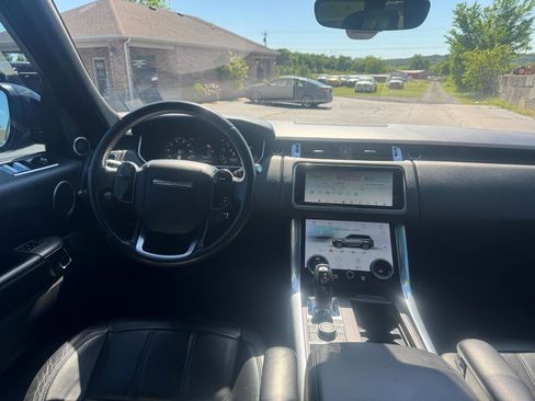 Used 2020 Land Rover Range Rover Sport HSE AWD/4WD image 12