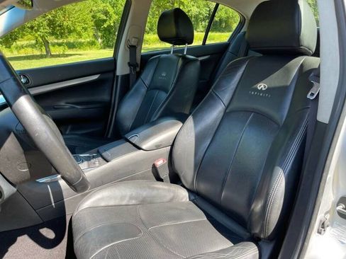 Used 2012 INFINITI G37 x Sedan w/ Premium Pkg image 9
