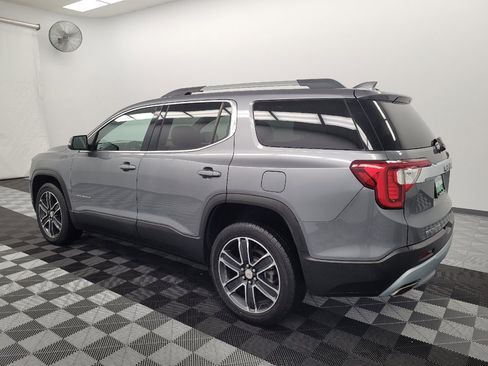Used 2021 GMC Acadia SLT w/ Premium Package FWD image 3