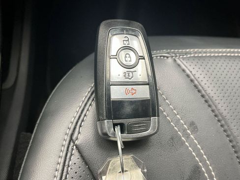 Used 2024 Ford Mustang Mach-E Premium AWD/4WD image 33