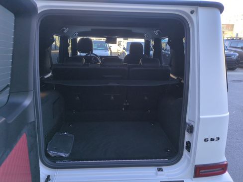 Certified 2022 Mercedes-Benz G 63 AMG 4MATIC image 32