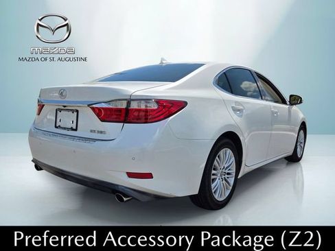 Used 2013 Lexus ES 350 w/ Luxury Pkg FWD image 12