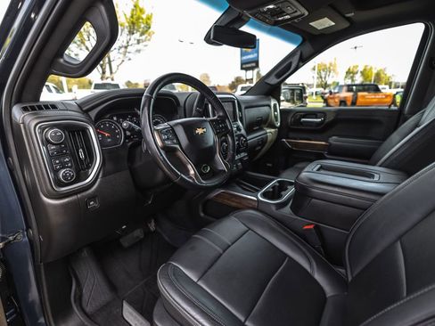 Used 2022 Chevrolet Silverado 1500 High Country w/ Safety Package II AWD/4WD image 22