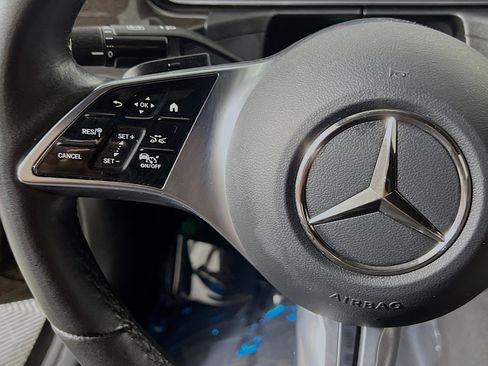 Used 2024 Mercedes-Benz C 300 Sedan w/ Exclusive Trim Package image 19