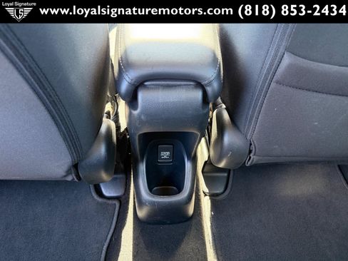 Used 2017 Honda HR-V LX image 13