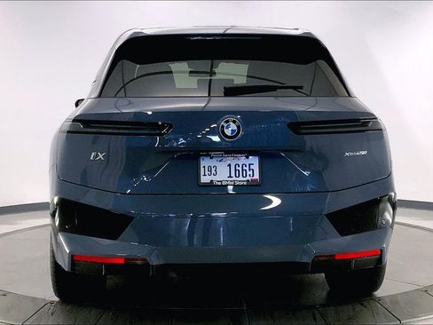 Used 2025 BMW iX xDrive50 w/ Premium Package image 3