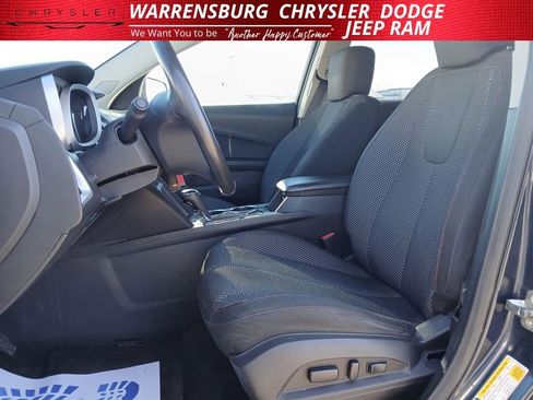 Used 2016 Chevrolet Equinox LT w/ Convenience Package image 13