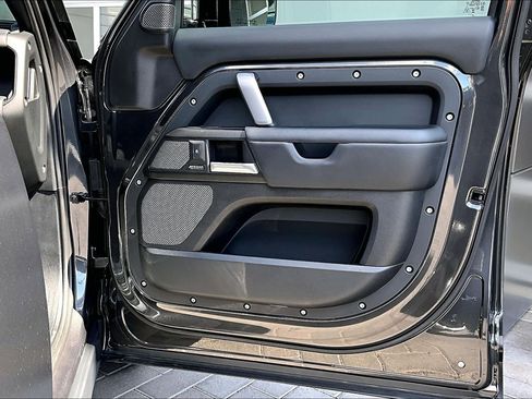 Used 2024 Land Rover Defender 110 Carpathian Edition image 24