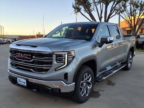 New 2026 GMC Sierra 1500 SLT image 27