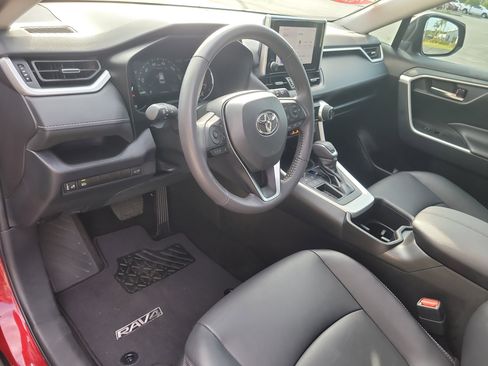 Certified 2023 Toyota RAV4 XLE Premium image 19