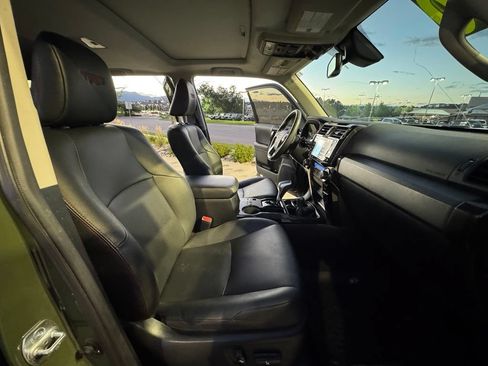 Used 2020 Toyota 4Runner TRD Pro AWD/4WD image 33